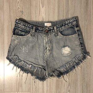 Ontwelfth high-waisted shorties from Nordstrom.